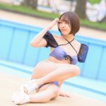 【写真特集 7枚】看護学生・ゆらの、透明感バツグンの美脚見せつけ！＜近代麻雀水着祭2022＞