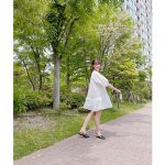トリンドル玲奈、超ミニ丈ワンピースを着た写真を多数公開！「まるでリアルバービー」「天使が舞い降りたのかと思った」
