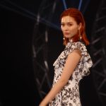 【動画】八木アリサ、安斉星来が札幌コレクション2022 S/Sランウェイに登場！