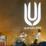 【ライブレポート】 UNISON SQUARE GARDENが極上の音を夕焼けの空に重ね合わせる極上ステージを披露！ ＜JAPAN JAM 2022＞