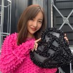 板野友美、ピンクミニドレスで美脚披露！「スタイル良すぎだし可愛い」「攻めてるね～」