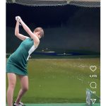 藤澤響花、超タイトミニスカに反響！「スタイル抜群マジで完璧な女性」「見惚れてしまうよ」