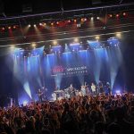 布袋寅泰、SUPER BEAVER、緑黄色社会、キタニタツヤが集結「SUPER DRY SPECIAL FES」開催