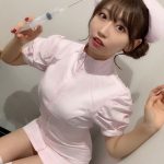 有沢美矢、えちえちナースコスプレで太ももチラ見せ！