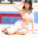 【写真特集 11枚】天使もも、ガーリーな花ビキニでふっくらバスト披露！＜近代麻雀水着祭2022＞