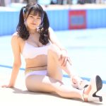 【写真 5枚】Menkoiガールズ・まりあ、白ビキニ衣装で黒髪ツインテールをなびかせる！＜近代麻雀水着祭2022＞