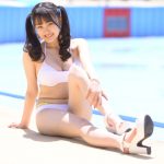 【写真 5枚】Menkoiガールズ・まりあ、白ビキニ衣装で黒髪ツインテールをなびかせる！＜近代麻雀水着祭2022＞