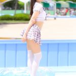 【写真特集 9枚】きみとのワンダーランド・桜田華奈、ミニスカ制服でくびれボディチラ見せ！＜近代麻雀水着祭2022＞