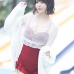 【写真特集 10枚】コスプレイヤー・ゆゆ、透け感コーデでワンピース水着姿を披露！＜近代麻雀水着祭2022＞