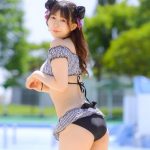 【写真 6枚】君に恋をした。・桜田あゆみが白黒ビキニ姿で美尻披露！＜近代麻雀水着祭2022＞