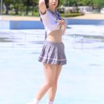 【写真特集 7枚】ハートの心電図・星つばき、セーラー服をまくってふっくらバスト見せつけ！＜近代麻雀水着祭2022＞