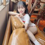 #ババババンビ・近藤沙瑛子、透き通る美脚をセクシーにお届け！