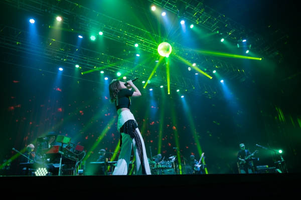 JUNNA、デビュー5周年記念ライブが大盛況のうちに終了