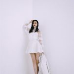 中条あやみ、超ミニ丈で自ら「盛れた」と認める美脚ショット！