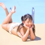 【写真特集 7枚】長澤茉里奈、ハーフツインが似合う白ビキニ姿を披露！＜近代麻雀水着祭2022＞