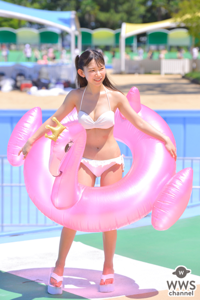 【写真特集 7枚】長澤茉里奈、ハーフツインが似合う白ビキニ姿を披露！＜近代麻雀水着祭2022＞