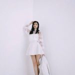 中条あやみ、超ミニ丈スカートで魅せる圧倒的な美脚披露！