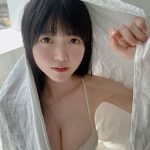 真っ白なキャンバス・小野寺梓、透明感がハンパない美バスト＆くびれボディに歓喜の声！