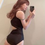 竹内星菜、くびれ開きのワンピース水着で瞬殺！