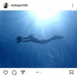 みちょぱ、水着姿で大胆美ボディを披露「実在する人魚」と反響！