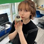 村重杏奈、お茶目な舌ペロショットに「小悪魔系」「犯罪級に可愛い」とファン歓喜！