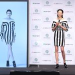 冨永愛、デジタル空間で自らの分身と共演！「声までそっくり」と驚愕