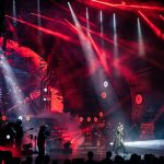 松任谷由実、デビュー50周年全国ツアー「深海の街」完走