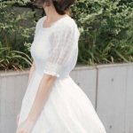 有村藍里、美肩が透ける純白ワンピースで微笑みをお届け