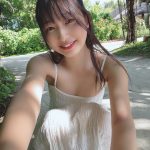 我妻ゆりか︎︎、白ワンピース姿で天使の微笑みをお届け