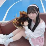 Jams Collection・一宮彩夏、チアガール衣装と純白ビキニのオフショット大公開！「どっちもGETして」