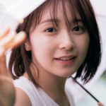 久間田琳加、大自然や銭湯で見せる自然体の笑顔にうっとり！＜週刊少年サンデー＞