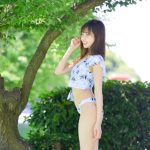 【写真特集 10枚】高坂琴水(キプリスモルホォ)、木漏れ日に浮かんだ美ボディラインで釘付け!<近代麻雀水着祭2022>