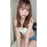 七瀬あかね「大胆すぎた」、スポブラ姿で透明肌披露！