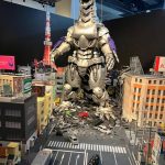 釈由美子、20年越しに相棒・3式機龍（メカゴジラ）と2ショット！イベントにもプライベートで参加