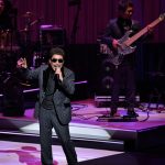 【ライブレポート】鈴木雅之の全国ツアーが大阪でファイナル！サイサイ・すぅもスペシャルゲストで出演