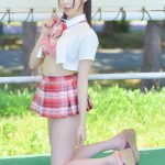 【写真特集 10枚】達家真姫宝（煌めき☆アンフォレント）、赤チェックの制服コスチュームで美谷間チラリ！＜近代麻雀水着祭2022＞