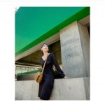 吉岡里帆、黒ワンピースから美脚披露！