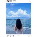 横野すみれ、青空と海と水着姿のプライベートショットに「映画のワンシーンみたい」とファン歓喜！