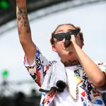 【ライブレポート】レゲエシンガー775がエゲつないヤンキーソングでフェスの熱気を独占！＜笑顔道 presents FREEDOM 青空 2022 淡路島＞