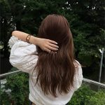 近藤千尋、ウエストちらりな大人カジュアルコーデを公開！