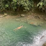 水原希子、小麦肌で開放感あふれるビキニ姿に「スタイル良過ぎ」「水着ちっちゃ」とファン歓喜！