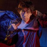 「TVガイドVOICE STARS Dandyism」羽多野渉がレスリー・キーとの初セッションに臨んだ先行カットを公開