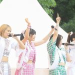 アップアップガールズ（仮）、「TIF2022」初日で煽りMAXの爽快パフォーマンス！＜TOKYO IDOL FESTIVAL 2022 supported by にしたんクリニック＞