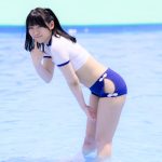 【写真特集】こはる、体操着風コスチュームでくびれボディ披露！＜近代麻雀水着祭2022＞