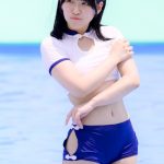 【写真特集】こはる、体操着風コスチュームでくびれボディ披露！＜近代麻雀水着祭2022＞