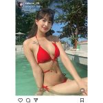 藤川らるむ、赤ビキニ動画で魅せるくびれラインに歓喜の声