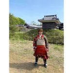 川栄李奈、まるで七五三な源義経ショットに「可愛い義経さん」「表情筋が緩む」の声