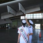 2021ミスユニバーシティ吉田三莉さん、海上自衛隊 下総航空基地で一日広報大使に就任