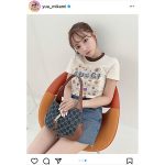 三上悠亜、ミニ丈デニムから生脚披露！「可愛すぎ似合いすぎです」