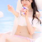 【写真特集】宮花もも（ハニースパイスRe.）、ガーリーなビキニ姿でかき氷に夢中！＜近代麻雀水着祭2022＞
